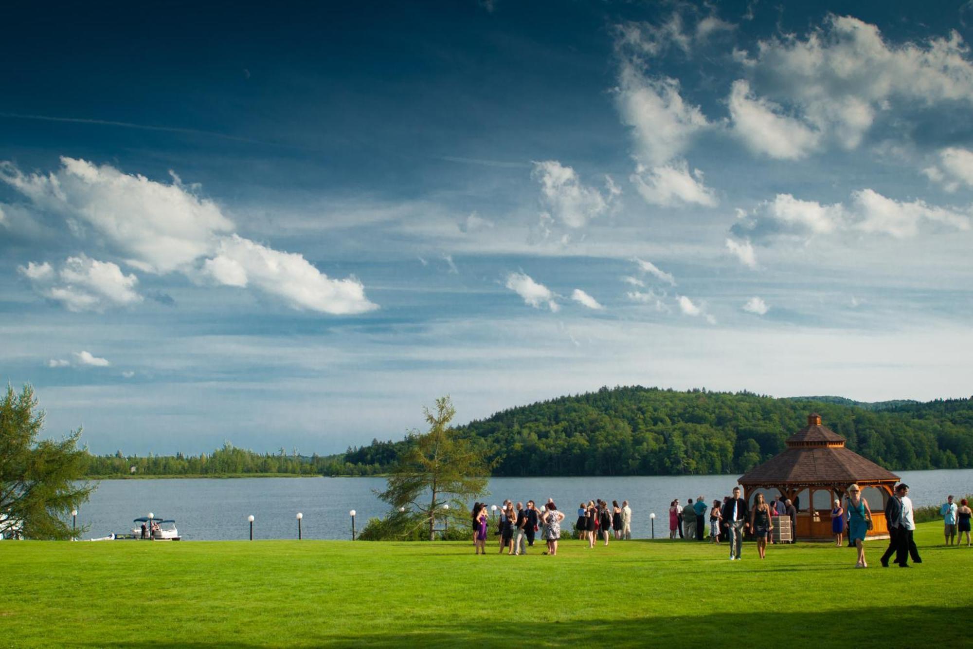 Le Manoir Du Lac Delage Stoneham Eksteriør bilde
