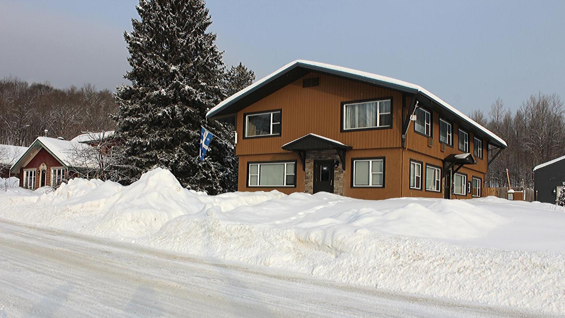 Le Manoir Du Lac Delage Stoneham Eksteriør bilde